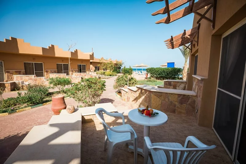 Silver-Beach-Hotel-DeepOceanBlue-Diving-006